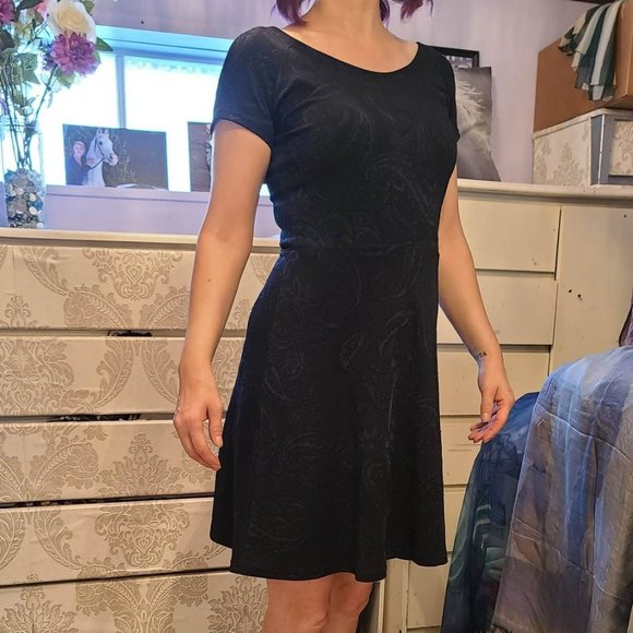 Suzy Shier blue tone on tone size M skater dress - Picture 1 of 3